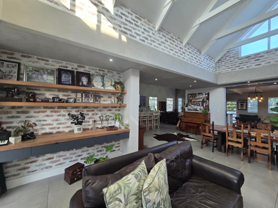 4 Bedroom Property for Sale in Kingswood Golf Estate Western Cape